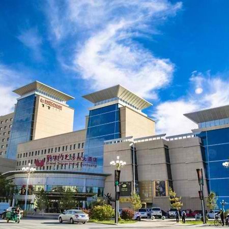 Grand Soluxe Hotel דון חואנג מראה חיצוני תמונה