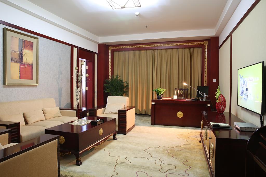 Grand Soluxe Hotel דון חואנג מראה חיצוני תמונה